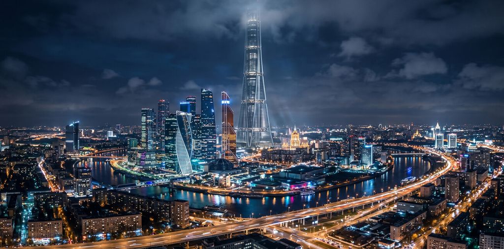 Если бы в Москва-Сити построили небоскрёб 2 км