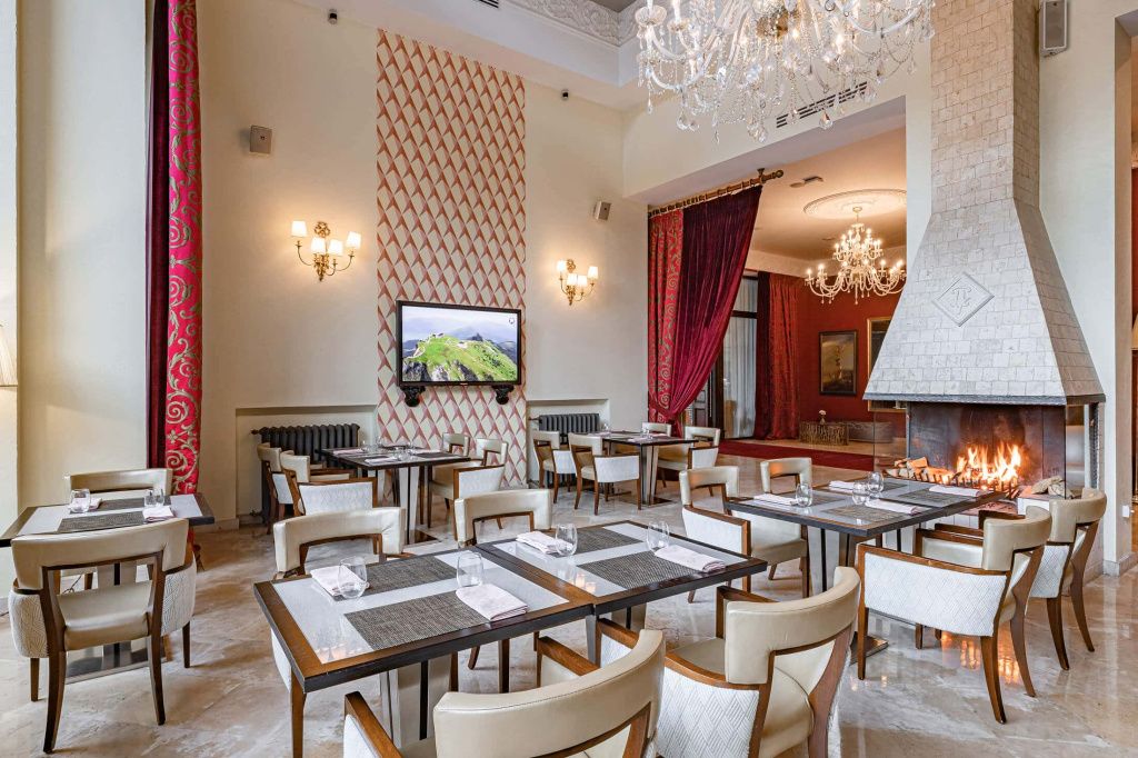 Ресторан Подмосковные Вечера Ресторан Подмосковные Вечера