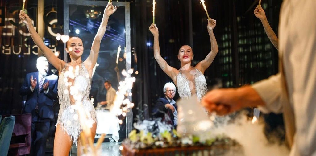 Новогодняя ночь 2026 в караоке CityVoice в Москва Сити — шоу, караоке и праздник до утра