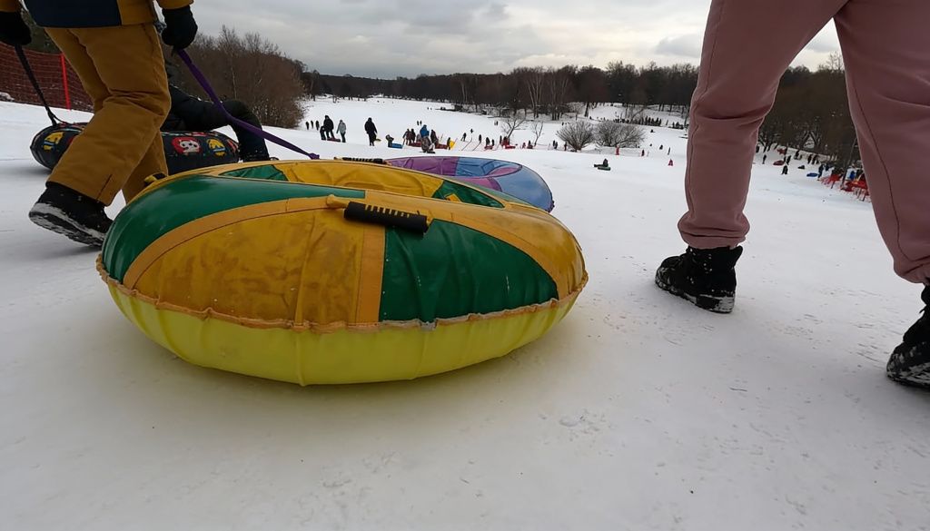 Тюбинги в парке «Кузьминки»