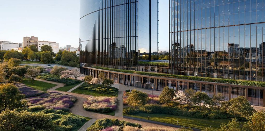 Благоустройство в «Большом Сити»: аллеи, террасы и спортивные зоны у БЦ JOIS Благоустройство в «Большом Сити»: аллеи, террасы и спортивные зоны у БЦ JOIS