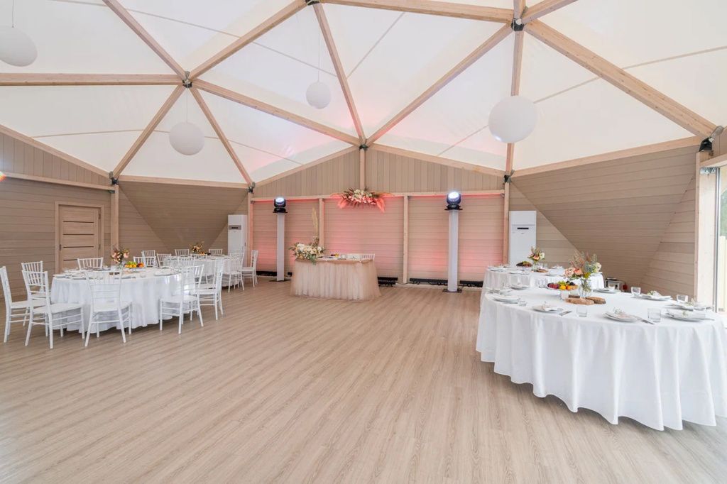 Ресторан Светлое Место Ресторан Светлое Место