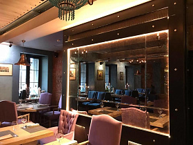 Мукузани в гостинице Рэдиссон Славянская, вид 1