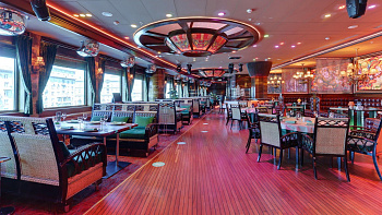 Лодка в Лотте Плаза, вид 1