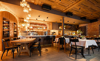 Loro (Лоро), вид 3