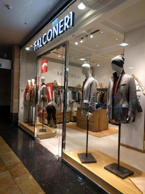 Falconeri, вид 3