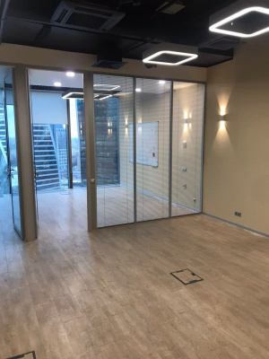 Office in the Federation East tower 80 m² on the 22nd floor, вид 1