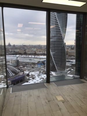 Office in the Federation East tower 170 m² on the 24th floor, вид 2