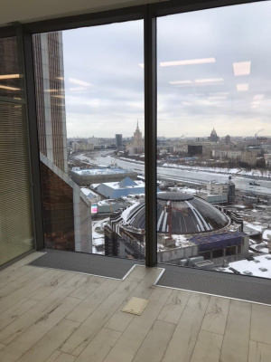 Office in the Federation East tower 170 m² on the 24th floor, вид 1