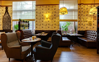 Репаст на Большой Филевской, вид 3