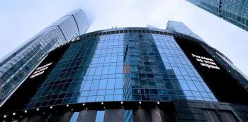 莫斯科市新广告媒体立面