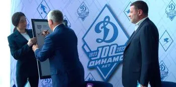 В Москва-Сити проходит выставка портретов спортсменов из «Динамо»