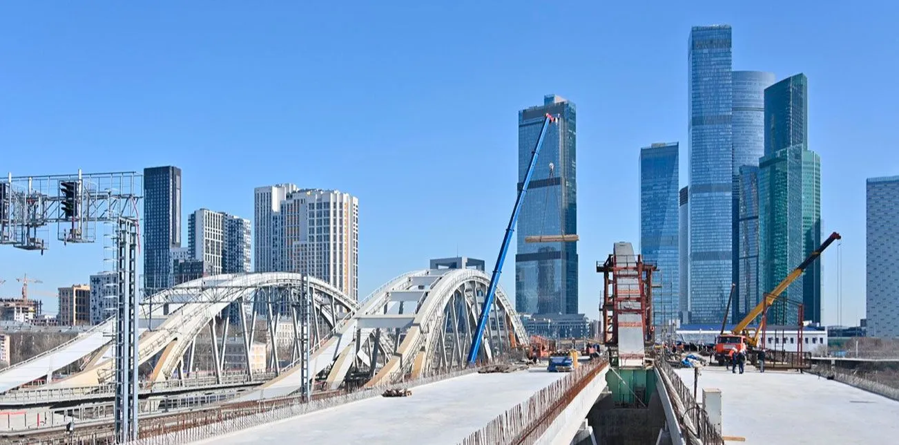 Мост рядом с Москва-Сити готов на 80%