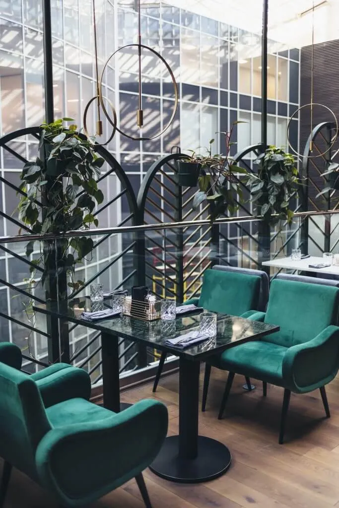 Balcon true cost нижегородская ул 6 отзывы. Еврейский ресторан в Афимолл Сити.