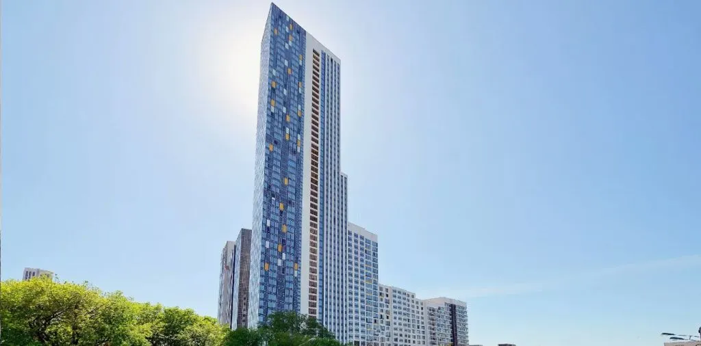 МФК Headliner от «Кортрос»