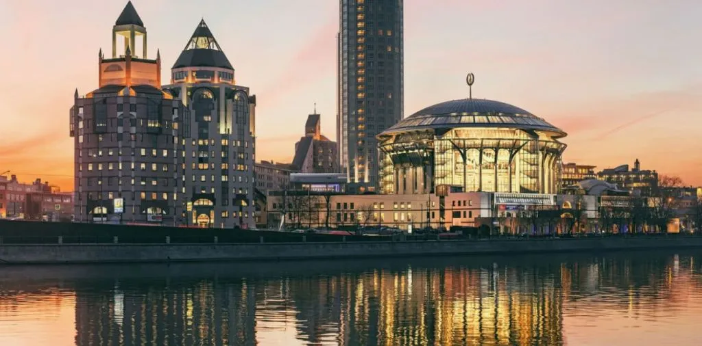 Swissôtel Красные Холмы