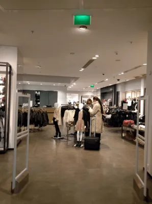 Zara Woman, вид 3